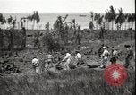 Immagine di Generale MacArthur Balikpapan Borneo Indonesia, 1945, secondo 61 filmato di repertorio 65675059138