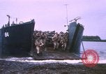 Immagine di Stati Uniti Marines Filippine, 1945, secondo 30 filmato di repertorio 65675059140