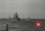 Standbild Träger Flugzeug Pazifik, 1945, aus Sekunde 9 historischem Filmmaterial Videoclip 65675059156