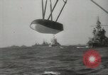 Standbild Träger Flugzeug Pazifik, 1945, aus Sekunde 12 historischem Filmmaterial Videoclip 65675059156