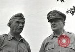 Immagine di General Douglas MacArthur Goodenough Isola Nuova Guinea, 1943, secondo 15 filmato di repertorio 65675059159