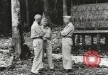 Immagine di General Douglas MacArthur Goodenough Isola Nuova Guinea, 1943, secondo 44 filmato di repertorio 65675059160