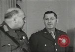 Standbild Brigadier General Wilson nordafrikanischen Theater, 1943, aus Sekunde 16 historischem Filmmaterial Videoclip 65675059162