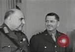 Standbild Brigadier General Wilson nordafrikanischen Theater, 1943, aus Sekunde 25 historischem Filmmaterial Videoclip 65675059162