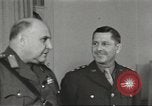 Standbild Brigadier General Wilson nordafrikanischen Theater, 1943, aus Sekunde 26 historischem Filmmaterial Videoclip 65675059162