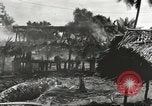 Standbild USA Soldaten New Guinea, 1944, aus Sekunde 21 historischem Filmmaterial Videoclip 65675059164