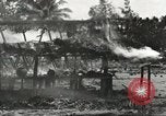 Standbild USA Soldaten New Guinea, 1944, aus Sekunde 33 historischem Filmmaterial Videoclip 65675059164