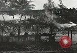 Standbild USA Soldaten New Guinea, 1944, aus Sekunde 37 historischem Filmmaterial Videoclip 65675059164