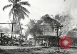 Standbild USA Soldaten New Guinea, 1944, aus Sekunde 40 historischem Filmmaterial Videoclip 65675059164
