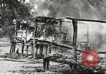 Standbild USA Soldaten New Guinea, 1944, aus Sekunde 50 historischem Filmmaterial Videoclip 65675059164