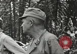 Standbild Landebahn New Guinea, 1944, aus Sekunde 31 historischem Filmmaterial Videoclip 65675059165