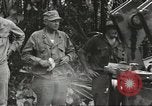 Standbild Landebahn New Guinea, 1944, aus Sekunde 37 historischem Filmmaterial Videoclip 65675059165