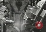Standbild Landebahn New Guinea, 1944, aus Sekunde 38 historischem Filmmaterial Videoclip 65675059165