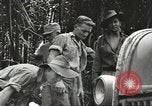 Standbild Landebahn New Guinea, 1944, aus Sekunde 48 historischem Filmmaterial Videoclip 65675059165