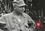 Standbild Landebahn New Guinea, 1944, aus Sekunde 50 historischem Filmmaterial Videoclip 65675059165