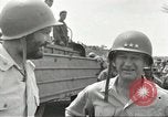 Standbild Landebahn New Guinea, 1944, aus Sekunde 61 historischem Filmmaterial Videoclip 65675059165