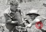 Standbild Australische Soldaten Zweiten Weltkrieg Dschungel zu bekämpfen Tarakan Borneo Indonesien, 1945, aus Sekunde 31 historischem Filmmaterial Videoclip 65675059180