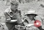 Standbild Australische Soldaten Zweiten Weltkrieg Dschungel zu bekämpfen Tarakan Borneo Indonesien, 1945, aus Sekunde 34 historischem Filmmaterial Videoclip 65675059180