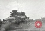 Standbild Australische Soldaten Zweiten Weltkrieg Dschungel zu bekämpfen Tarakan Borneo Indonesien, 1945, aus Sekunde 54 historischem Filmmaterial Videoclip 65675059180