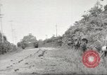 Image Les soldats australiens en combat Seconde Guerre Mondiale Tarkan Bornéo indonésien, 1945, de la seconde 4 séquences d'archives historiques vidéo 65675059181
