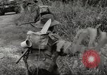 Image Les soldats australiens en combat Seconde Guerre Mondiale Tarkan Bornéo indonésien, 1945, de la seconde 12 séquences d'archives historiques vidéo 65675059181