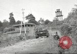 Image Les soldats australiens en combat Seconde Guerre Mondiale Tarkan Bornéo indonésien, 1945, de la seconde 34 séquences d'archives historiques vidéo 65675059181