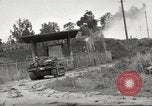 Image Les soldats australiens en combat Seconde Guerre Mondiale Tarkan Bornéo indonésien, 1945, de la seconde 60 séquences d'archives historiques vidéo 65675059181