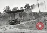 Image Les soldats australiens en combat Seconde Guerre Mondiale Tarkan Bornéo indonésien, 1945, de la seconde 61 séquences d'archives historiques vidéo 65675059181