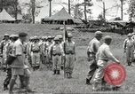 Immagine di Generale Walter Kruger Isola di Luzon nelle Filippine, 1945, secondo 15 filmato di repertorio 65675059185