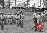 Immagine di Generale Walter Kruger Isola di Luzon nelle Filippine, 1945, secondo 19 filmato di repertorio 65675059185