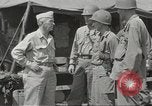 Immagine di Generale Walter Kruger Isola di Luzon nelle Filippine, 1945, secondo 55 filmato di repertorio 65675059185