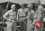 Immagine di Generale Walter Kruger Isola di Luzon nelle Filippine, 1945, secondo 58 filmato di repertorio 65675059185