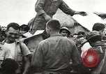 Standbild Alliierten Gefangenen Cabanatuan Philippinen, 1945, aus Sekunde 6 historischem Filmmaterial Videoclip 65675059190