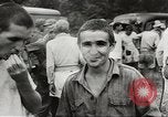 Standbild Alliierten Gefangenen Cabanatuan Philippinen, 1945, aus Sekunde 18 historischem Filmmaterial Videoclip 65675059190