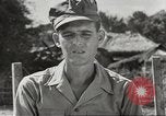Standbild Alliierten Gefangenen Cabanatuan Philippinen, 1945, aus Sekunde 26 historischem Filmmaterial Videoclip 65675059190