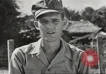 Standbild Alliierten Gefangenen Cabanatuan Philippinen, 1945, aus Sekunde 40 historischem Filmmaterial Videoclip 65675059190