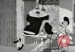 Standbild Private Snafu United States USA, 1945, aus Sekunde 57 historischem Filmmaterial Videoclip 65675059191
