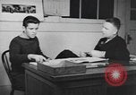 Standbild Antioch College work-Study Program New York City USA, 1942, aus Sekunde 50 historischem Filmmaterial Videoclip 65675059210