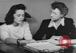 Standbild Antioch College work-Study Program New York City USA, 1942, aus Sekunde 61 historischem Filmmaterial Videoclip 65675059210