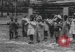 Standbild Afrikanische amerikanische Kinder trainieren und spielen Instrumente Alabama United States USA, 1940, aus Sekunde 3 historischem Filmmaterial Videoclip 65675059219