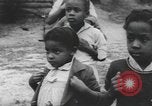 Standbild Afrikanische amerikanische Kinder trainieren und spielen Instrumente Alabama United States USA, 1940, aus Sekunde 18 historischem Filmmaterial Videoclip 65675059219