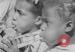 Standbild Afrikanische amerikanische Kinder trainieren und spielen Instrumente Alabama United States USA, 1940, aus Sekunde 40 historischem Filmmaterial Videoclip 65675059219