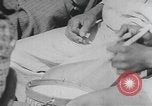Standbild Afrikanische amerikanische Kinder trainieren und spielen Instrumente Alabama United States USA, 1940, aus Sekunde 56 historischem Filmmaterial Videoclip 65675059219