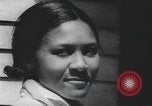 Immagine di African American ragazze 1940s Alabama United States USA, 1940, secondo 32 filmato di repertorio 65675059221