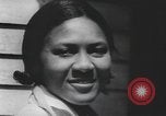 Immagine di African American ragazze 1940s Alabama United States USA, 1940, secondo 38 filmato di repertorio 65675059221
