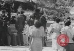 Standbild Afrikanische amerikanische Volk Picknick United States USA, 1940, aus Sekunde 24 historischem Filmmaterial Videoclip 65675059224