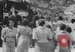 Standbild Afrikanische amerikanische Volk Picknick United States USA, 1940, aus Sekunde 26 historischem Filmmaterial Videoclip 65675059224