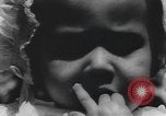 Standbild Afrikanische amerikanische Volk Picknick United States USA, 1940, aus Sekunde 51 historischem Filmmaterial Videoclip 65675059224