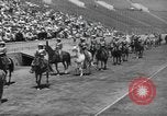 Image rodeo avec Gloria Jean Los Angeles California USA, 1944, de la seconde 5 séquences d'archives historiques vidéo 65675059242
