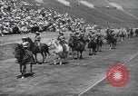Image rodeo avec Gloria Jean Los Angeles California USA, 1944, de la seconde 6 séquences d'archives historiques vidéo 65675059242